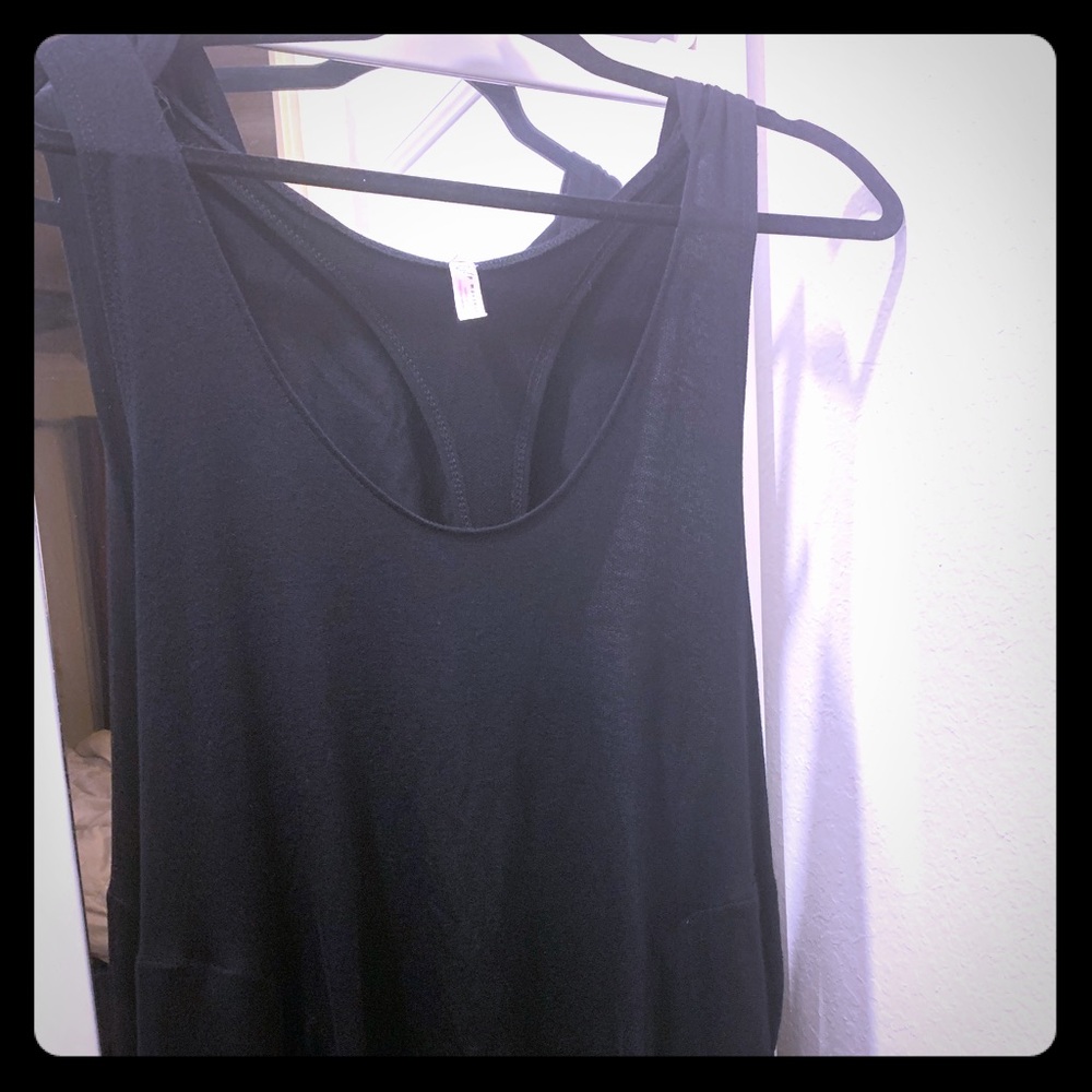 FP black razor back tank w/hood